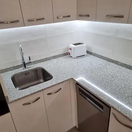 Piso Nuevo Al Lado Playa Parking Privado Gratis